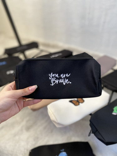 جامدادی you are brave مشکی